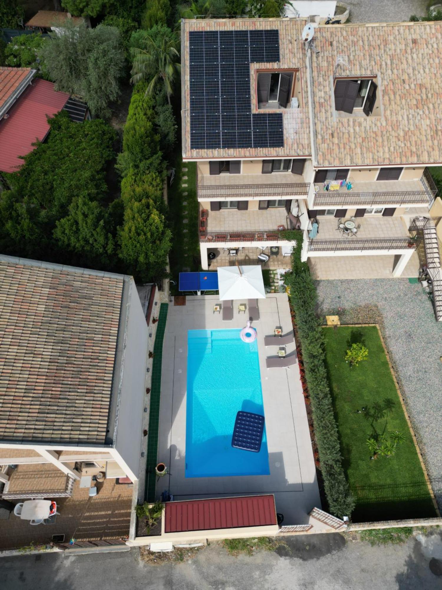 Domus Aurige Bed & Breakfast Messina Exterior photo