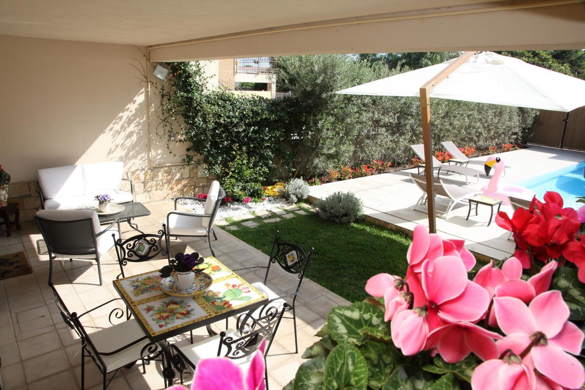 Domus Aurige Bed & Breakfast Messina Exterior photo